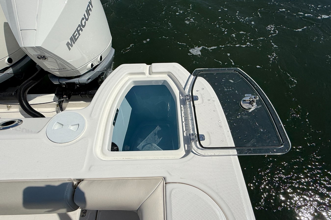 2026 Boston Whaler 285 Conquest 14