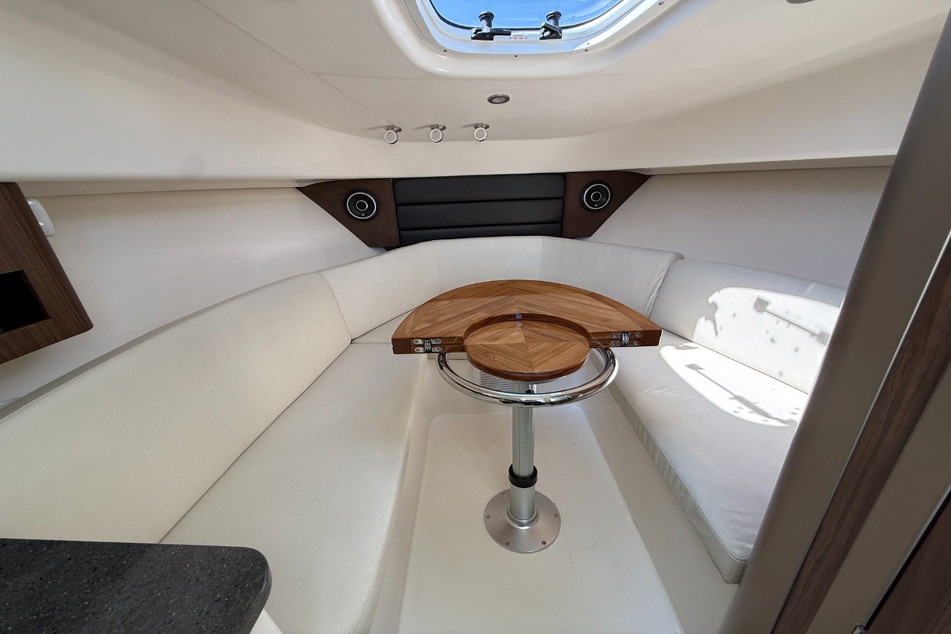 2026 Boston Whaler 285 Conquest 32