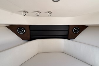 2026 Boston Whaler 285 Conquest 34