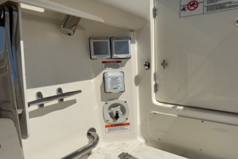 2026 Boston Whaler 285 Conquest 40
