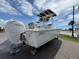 Boston Whaler 190 Montauk 4 2027 Boston Whaler 190 Montauk 5