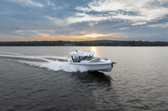 Cruisers Yachts 38 VTR 2 2027 Cruisers Yachts 38 VTR 3