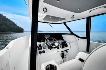 2027 Cruisers Yachts 38 VTR 13