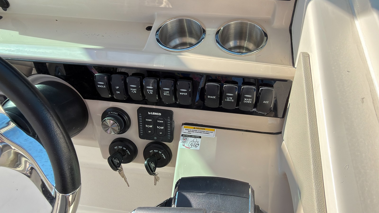 2027 Boston Whaler 280 Vantage 20