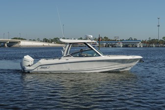 Boston Whaler 280 Vantage 4 2027 Boston Whaler 280 Vantage 5