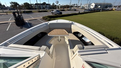 2027 Boston Whaler 280 Vantage 12
