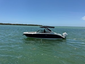 Sea Ray SDX 270 Outboard 0 2026 Sea Ray SDX 270 Outboard 1