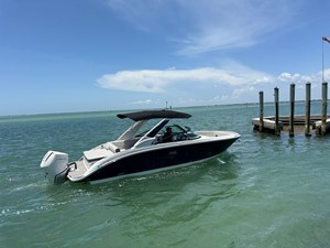 Sea Ray SDX 270 Outboard 3 2026 Sea Ray SDX 270 Outboard 4