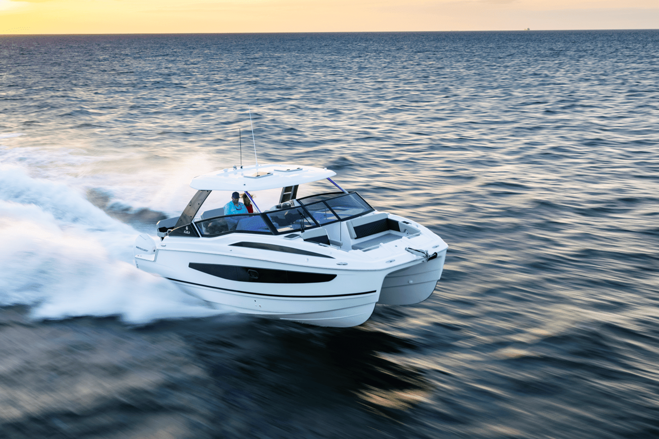 2026 Aquila 32 Sport 1