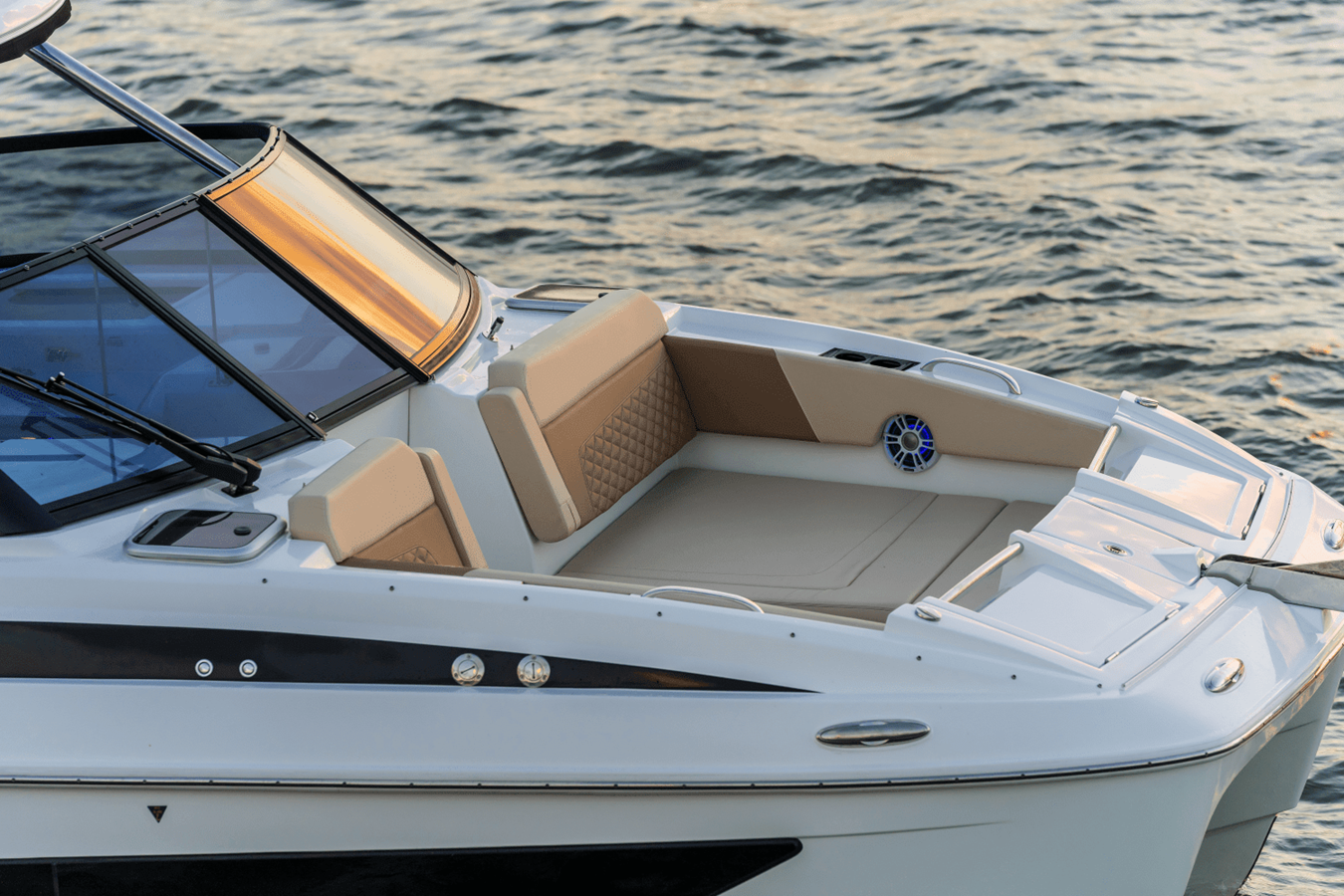 2026 Aquila 32 Sport 3