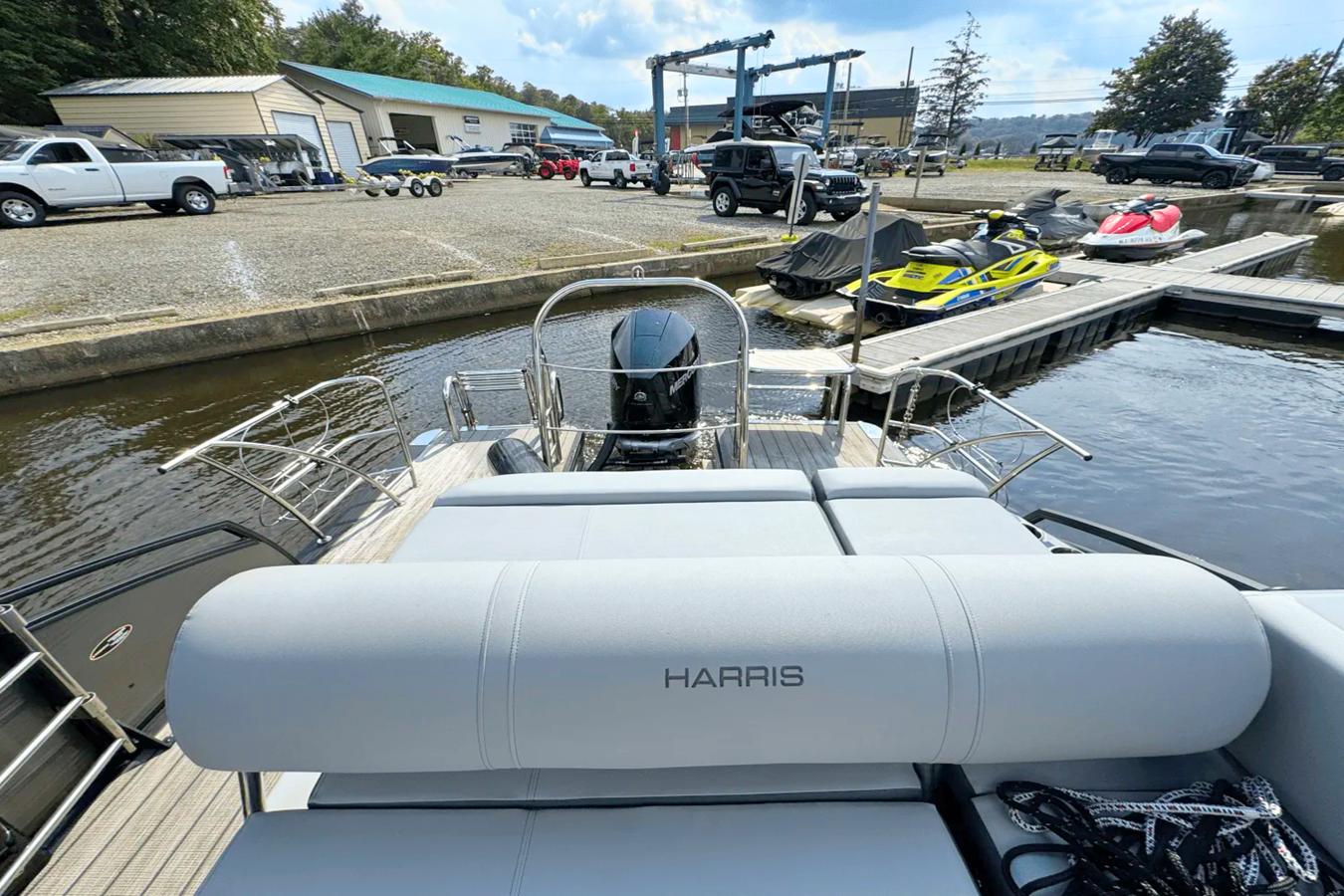 2020 Harris 230 SOLSTICE 16