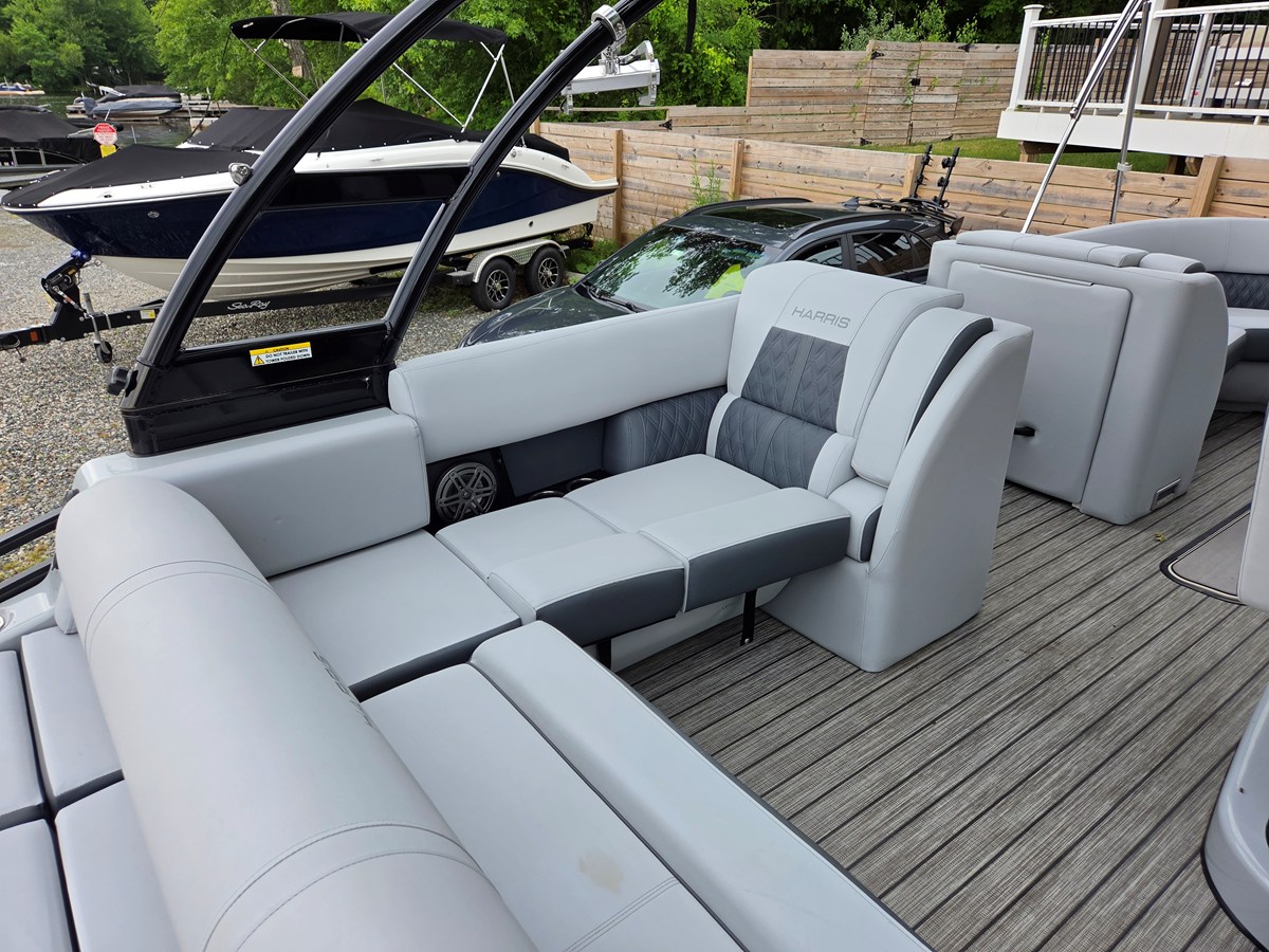 2020 Harris 230 SOLSTICE 33
