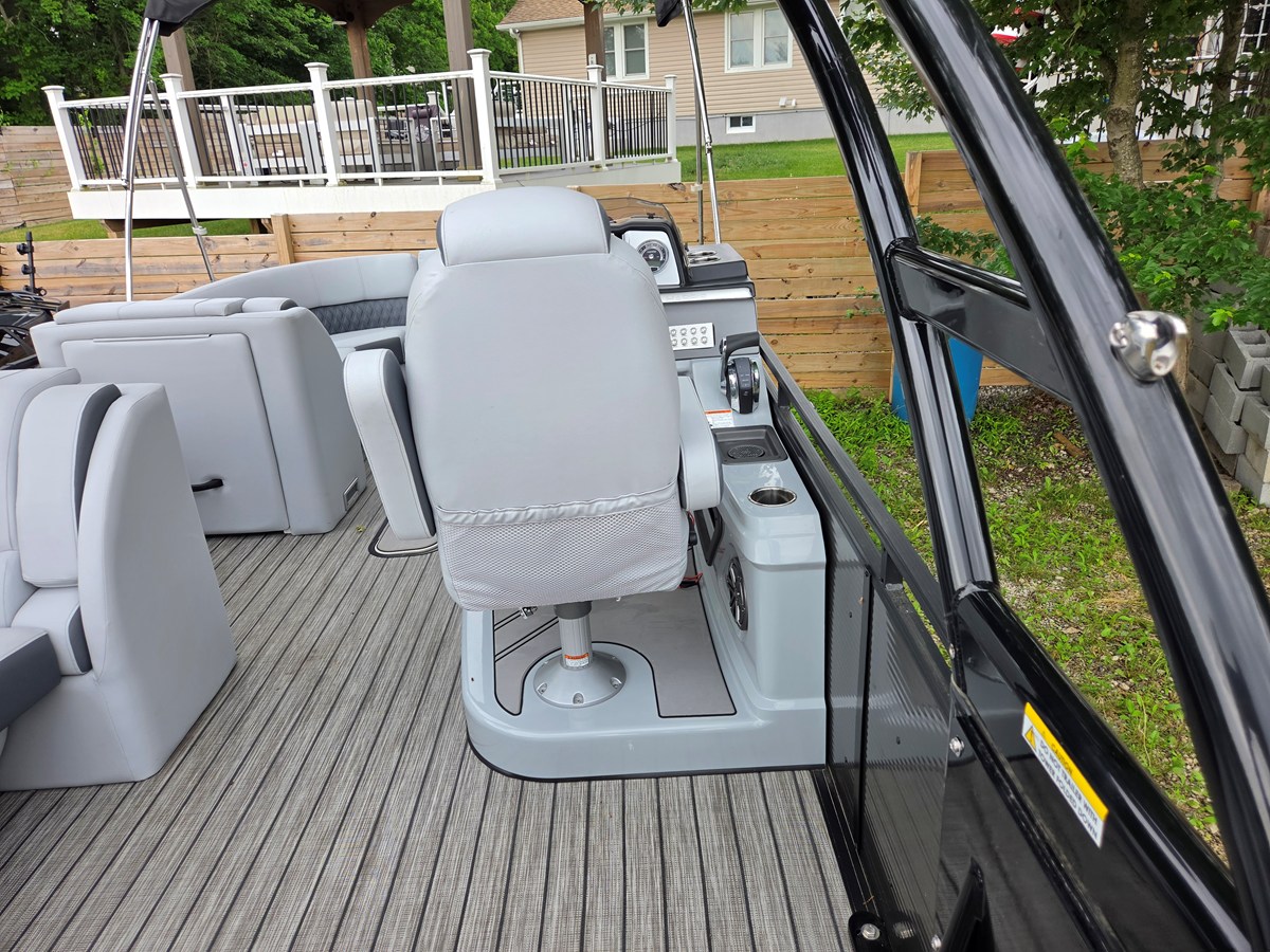 2020 Harris 230 SOLSTICE 35