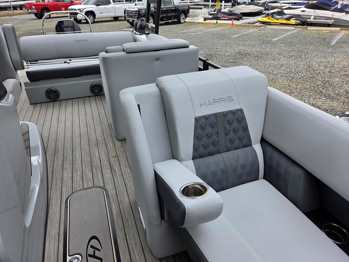 2020 Harris 230 SOLSTICE 47