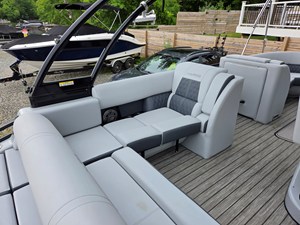 2020 Harris 230 SOLSTICE 33