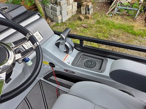 2020 Harris 230 SOLSTICE 38