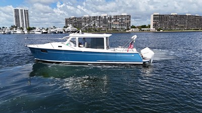 MJM 35 DOWNEAST 4 2023 MJM 35 DOWNEAST 5