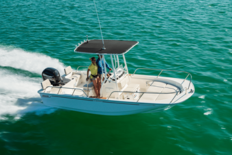 Boston Whaler 190 Montauk 0 2027 Boston Whaler 190 Montauk 1