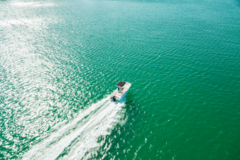 2027 Boston Whaler 190 Montauk 11