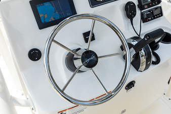 2027 Boston Whaler 190 Montauk 39