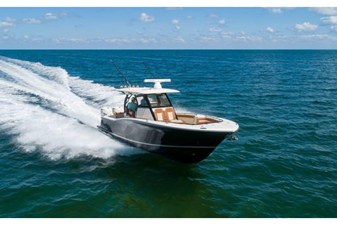 Scout 330 LXF 1 2025 Scout 330 LXF 2