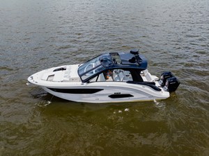 Sea Ray Sundancer 370 Outboard 11 2026 Sea Ray Sundancer 370 Outboard 12