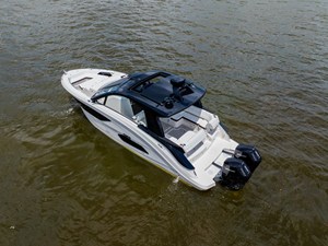 Sea Ray Sundancer 370 Outboard 12 2026 Sea Ray Sundancer 370 Outboard 13