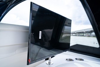 Sea Ray Sundancer 370 Outboard 42 2026 Sea Ray Sundancer 370 Outboard 43