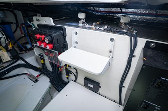 Sea Ray Sundancer 370 Outboard 86 2026 Sea Ray Sundancer 370 Outboard 87