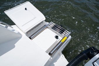 Sea Ray Sundancer 370 Outboard 88 2026 Sea Ray Sundancer 370 Outboard 89