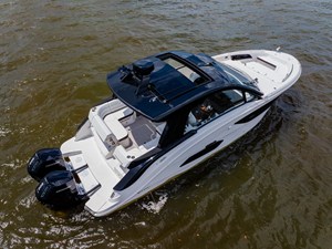 Sea Ray Sundancer 370 Outboard 92 2026 Sea Ray Sundancer 370 Outboard 93