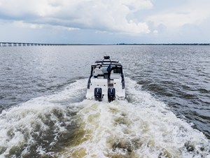 Sea Ray Sundancer 370 Outboard 105 2026 Sea Ray Sundancer 370 Outboard 106