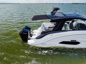Sea Ray Sundancer 370 Outboard 106 2026 Sea Ray Sundancer 370 Outboard 107