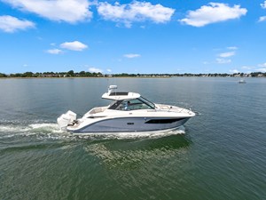 Sea Ray Sundancer 320 Outboard 0 2027 Sea Ray Sundancer 320 Outboard 1