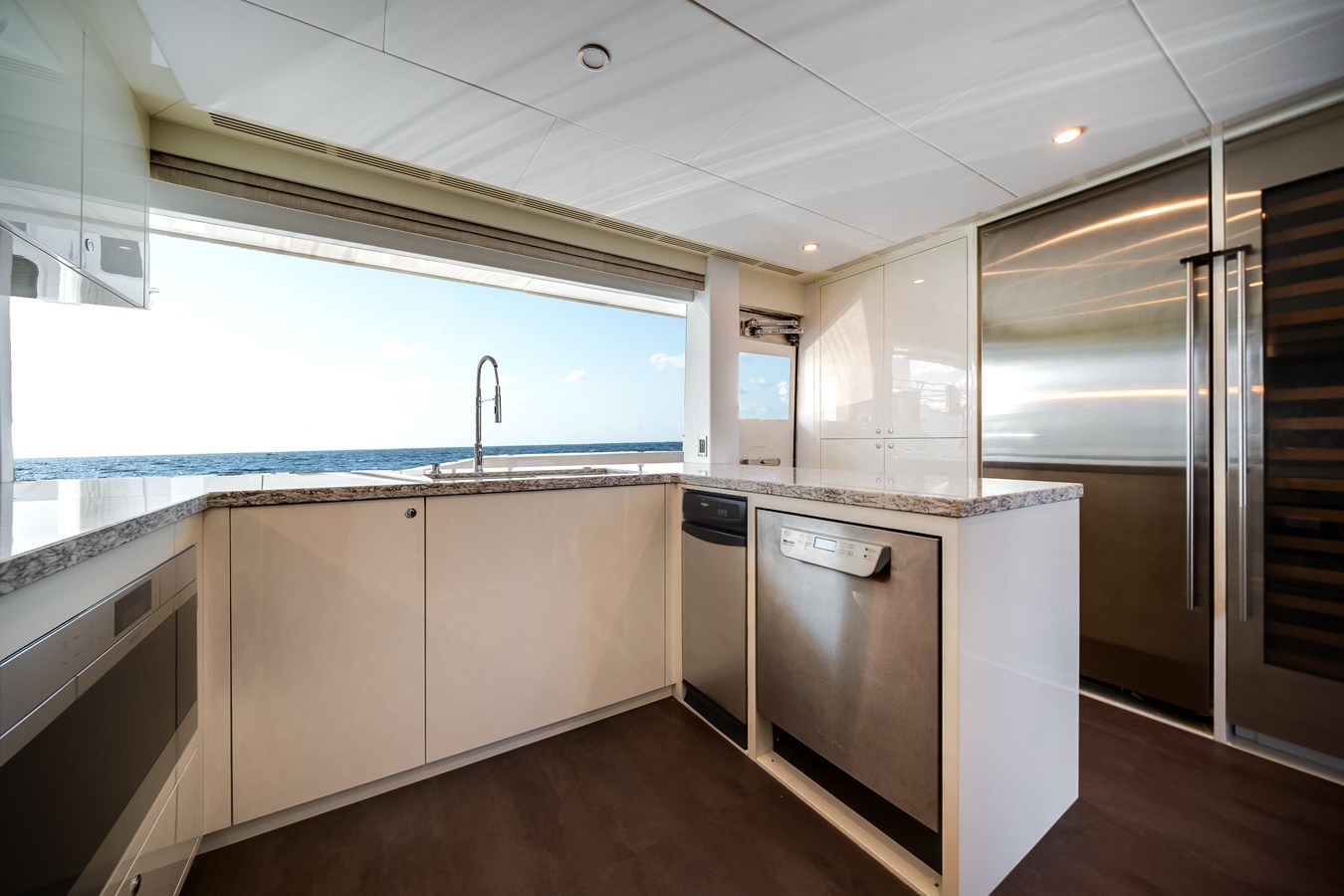 2027 Ocean Alexander 37L 53