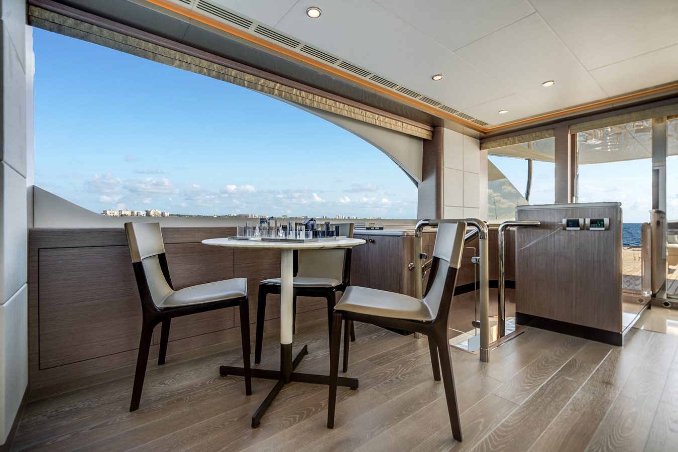 2027 Ocean Alexander 37L 58