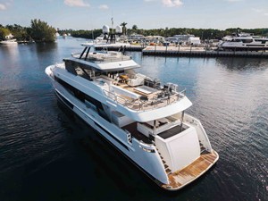 2027 Ocean Alexander 37L 10