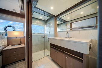 2027 Ocean Alexander 37L 26