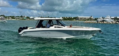 Boston Whaler 350 REALM 2 2023 Boston Whaler 350 REALM 3