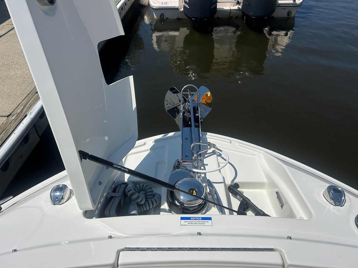 2026 Sea Ray SLX 310 Outboard 35