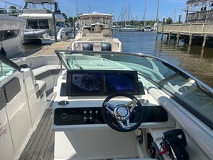 2026 Sea Ray SLX 310 Outboard 22