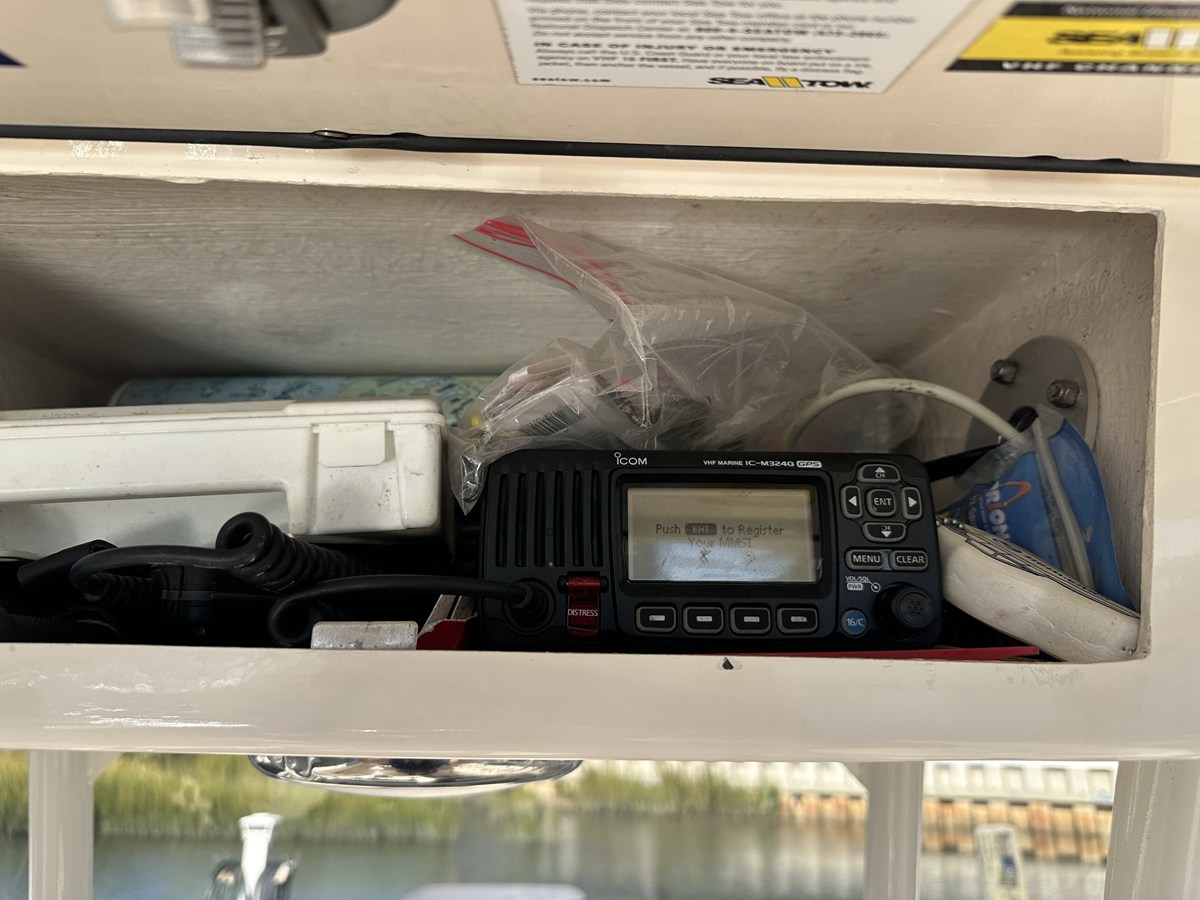 2018 Grady-White FISHERMAN 216 13