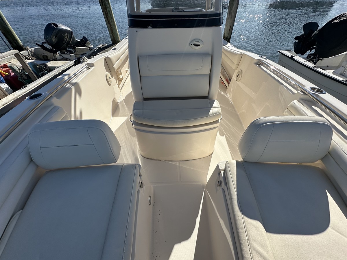 2018 Grady-White FISHERMAN 216 17