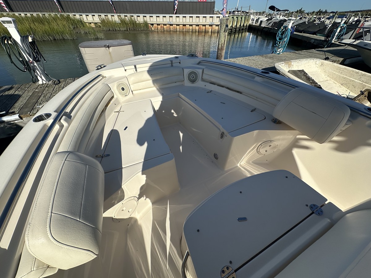 2018 Grady-White FISHERMAN 216 19