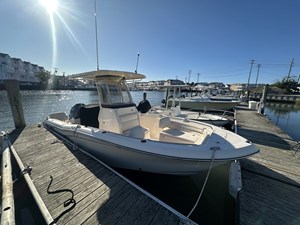 Grady-White FISHERMAN 216 2 2018 Grady-White FISHERMAN 216 3