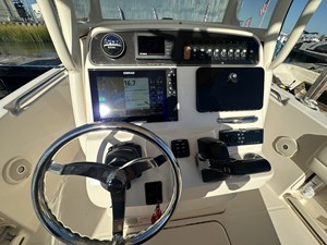 2018 Grady-White FISHERMAN 216 12