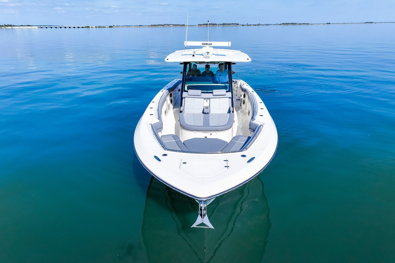 2026 Boston Whaler 380 Outrage 6