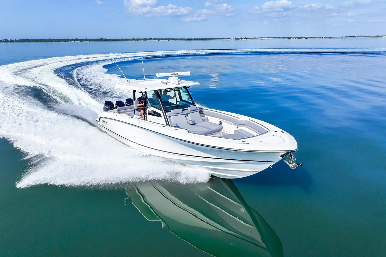 2026 Boston Whaler 380 Outrage 16