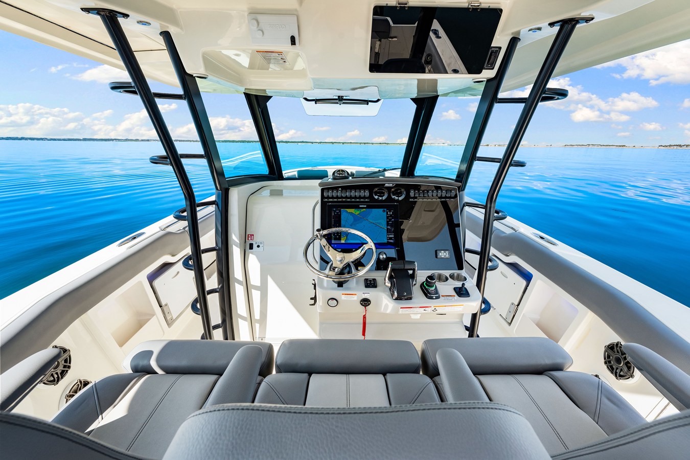2026 Boston Whaler 380 Outrage 28