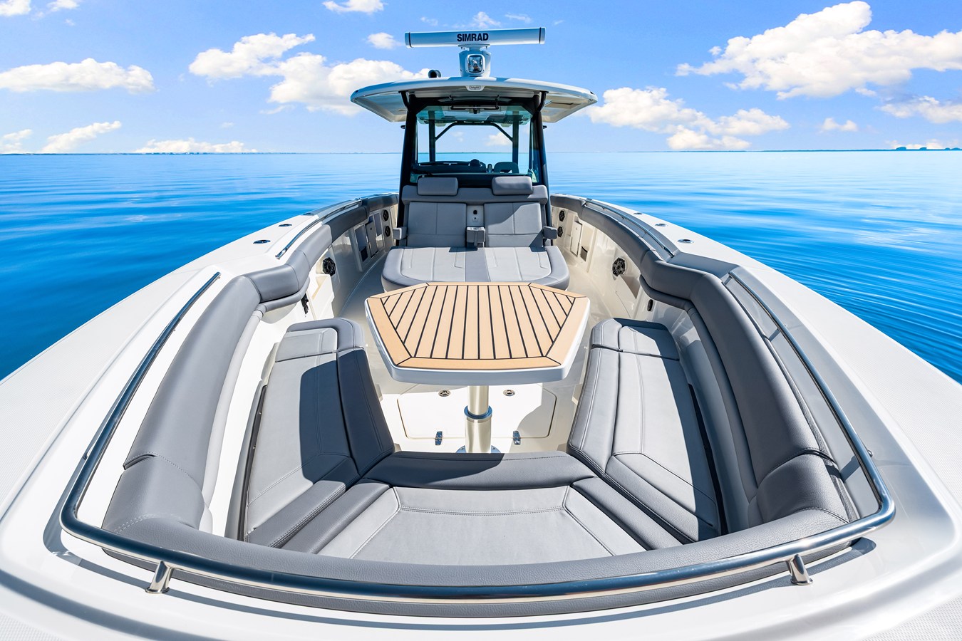 2026 Boston Whaler 380 Outrage 41